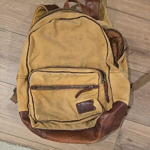 Vintage-Inspired Tan and Brown Men's Backpack